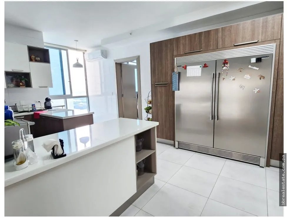 Venta de apartamento en Costa del Este, Ph Regalia