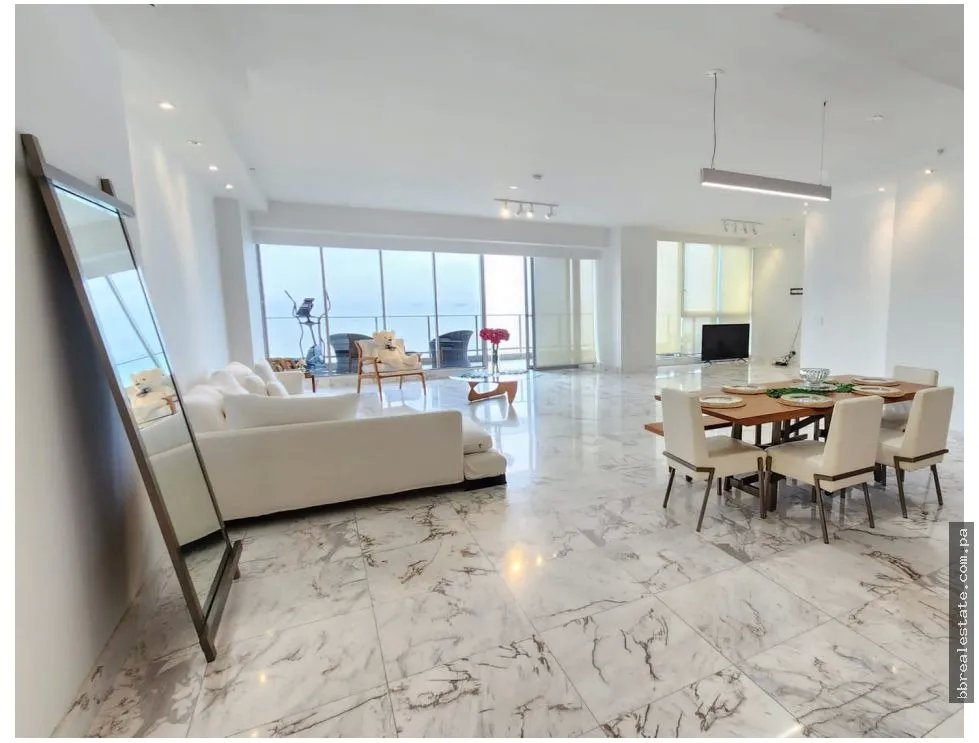 Venta de apartamento en Costa del Este, Ph Regalia
