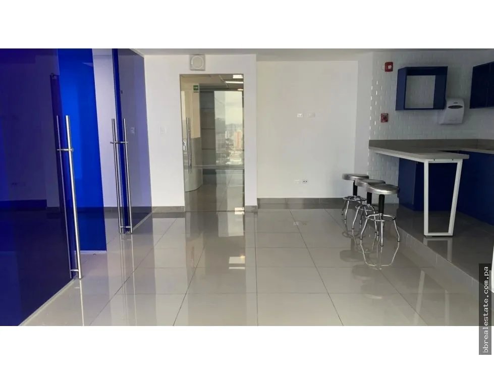 Alquiler de oficina en Punta Pacífica, Ph Oceanía Torre 2000