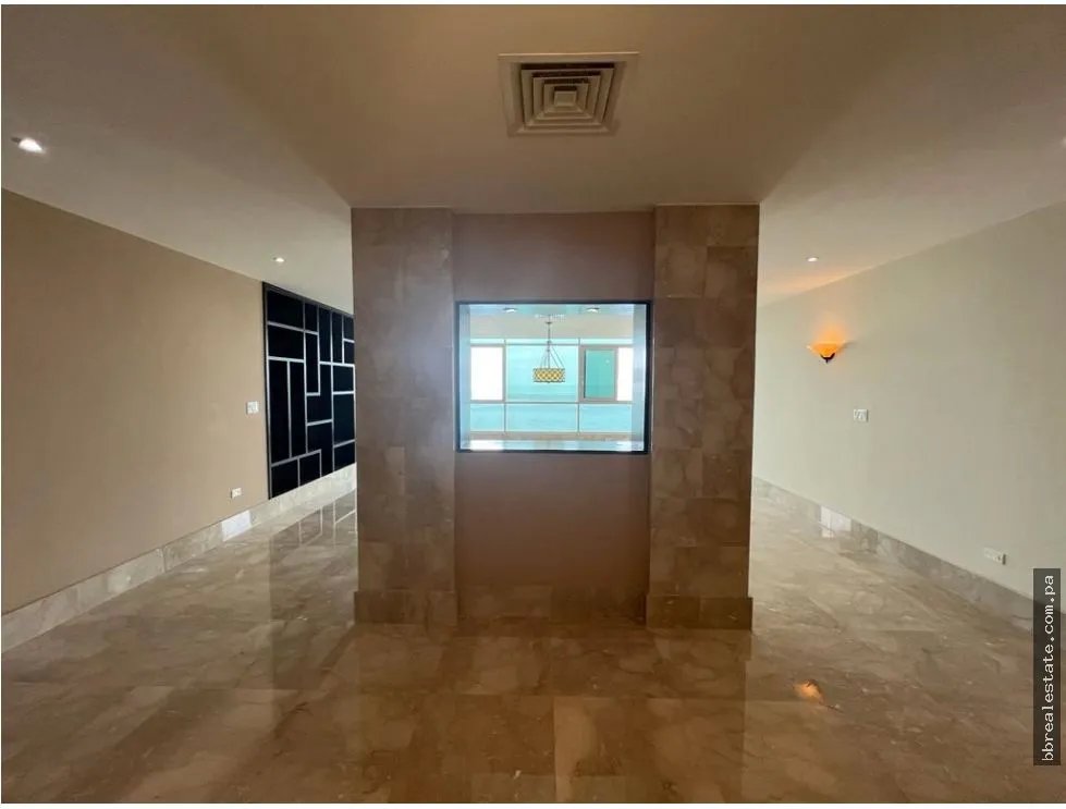 Apartment for sale in Punta Pacifica