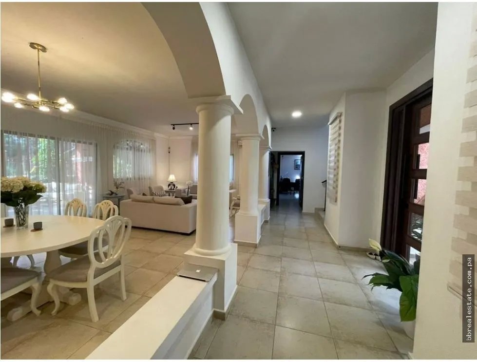 Venta de casa en Clayton, Residencial Clayton Village