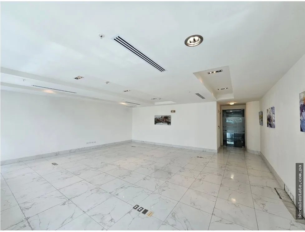 Office for rent in Punta Pacifica