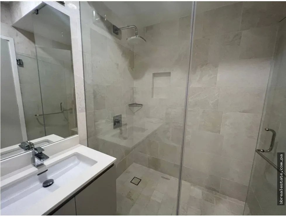 Apartment for sale in Punta Pacifica