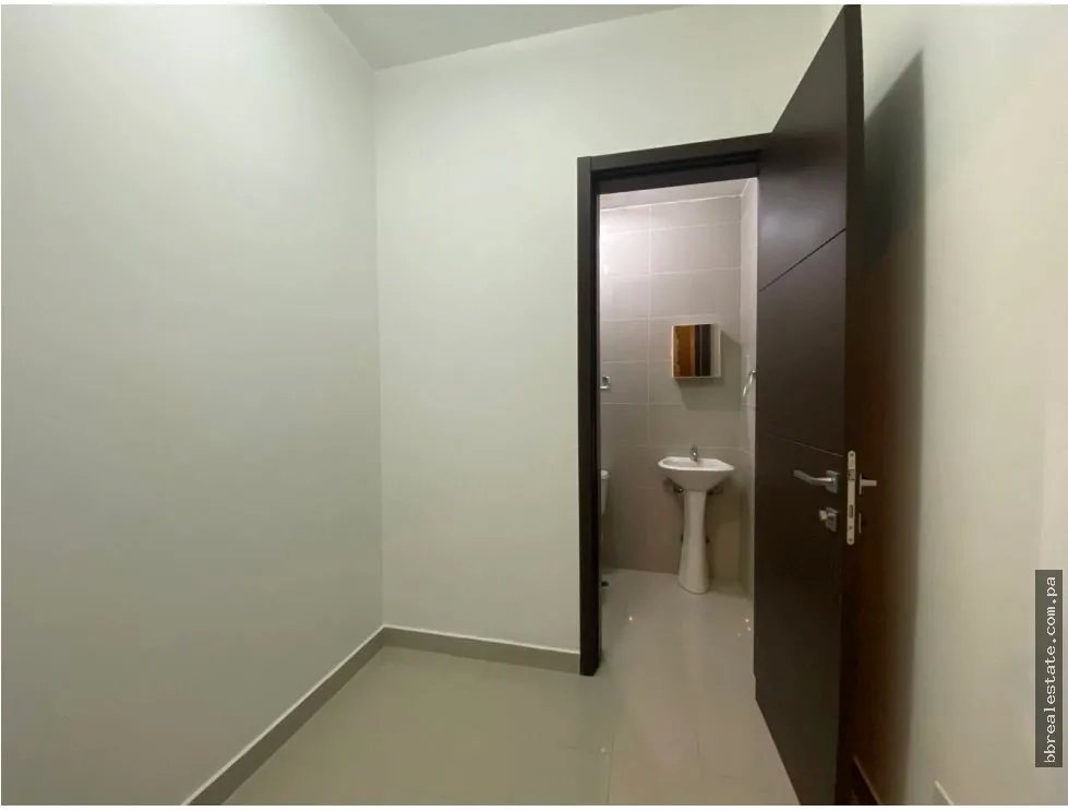Apartment for sale in Punta Pacifica