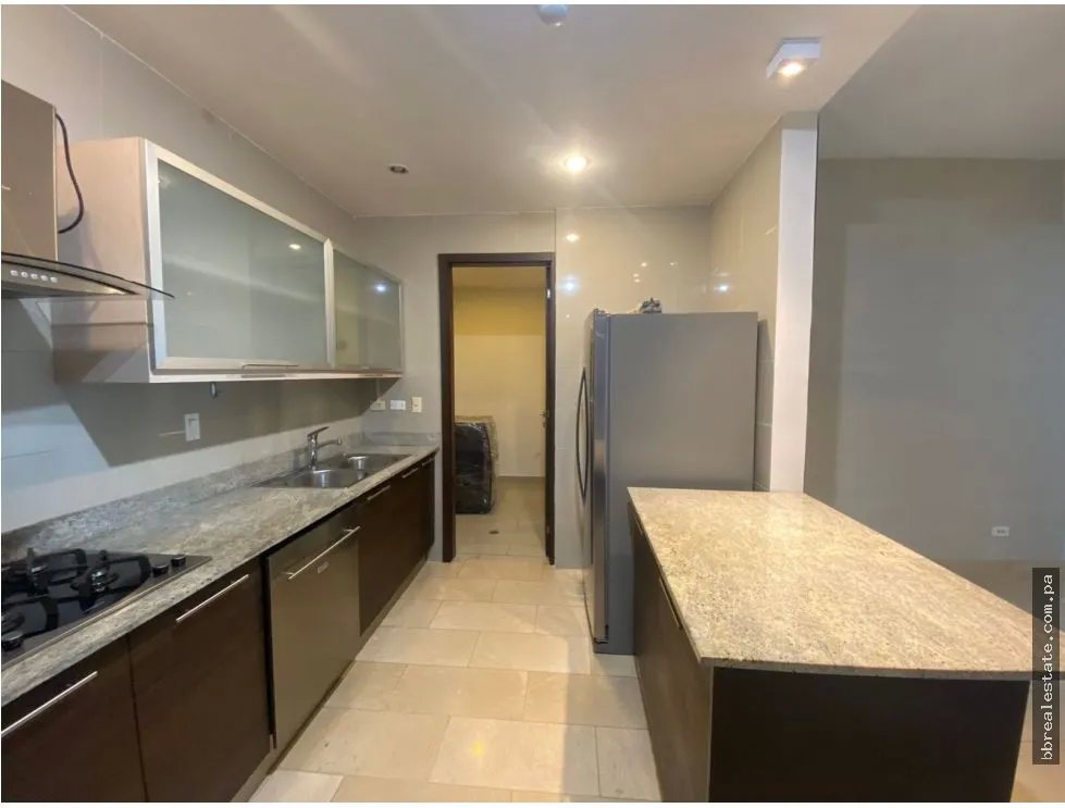 Venta de apartamento en Punta Pacífica, Ph Grand Tower