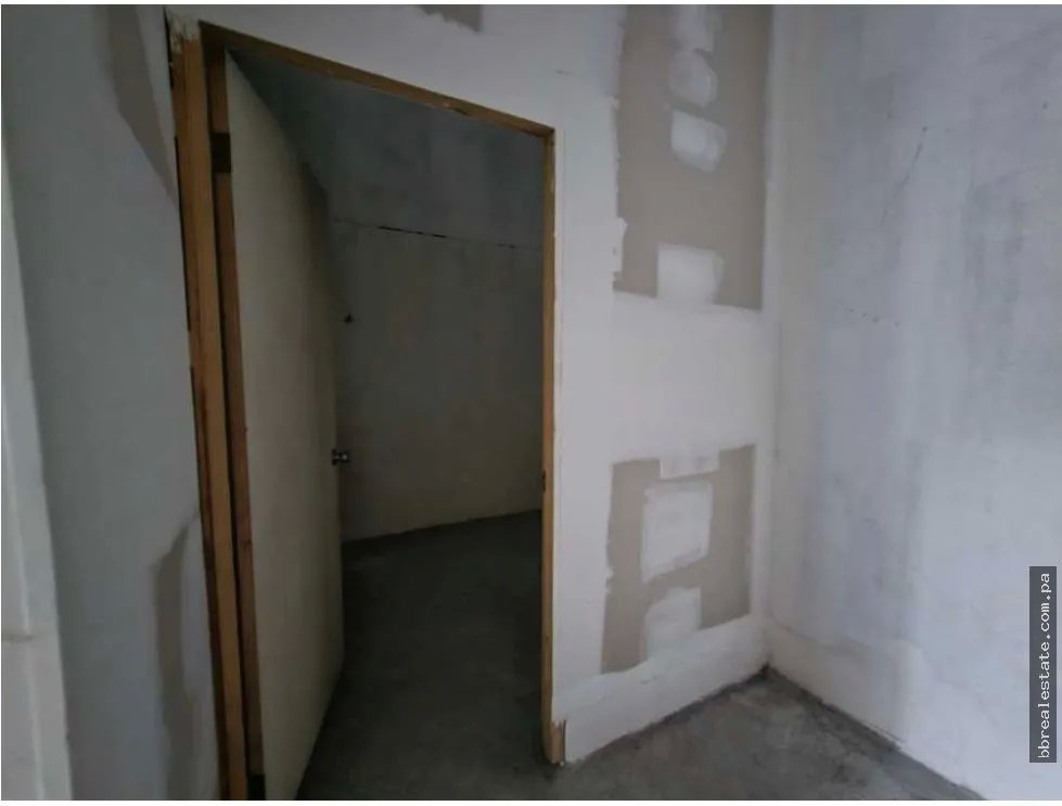 Commercial Space for rent in Altos del Golf