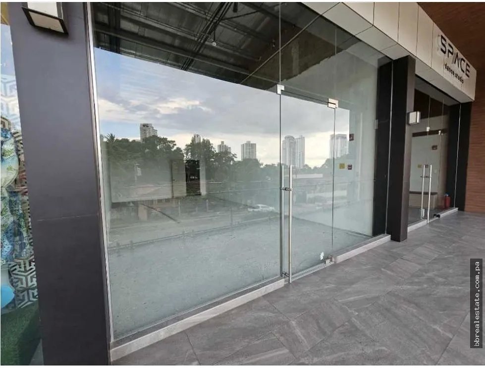 Commercial Space for rent in Altos del Golf