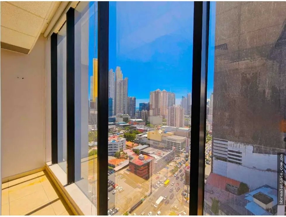 Office for rent in Calle 50