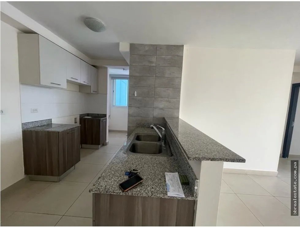 ALQUILER O VENTA  DE APARTAMENTO EN HATO PINTADO, PH SOLE