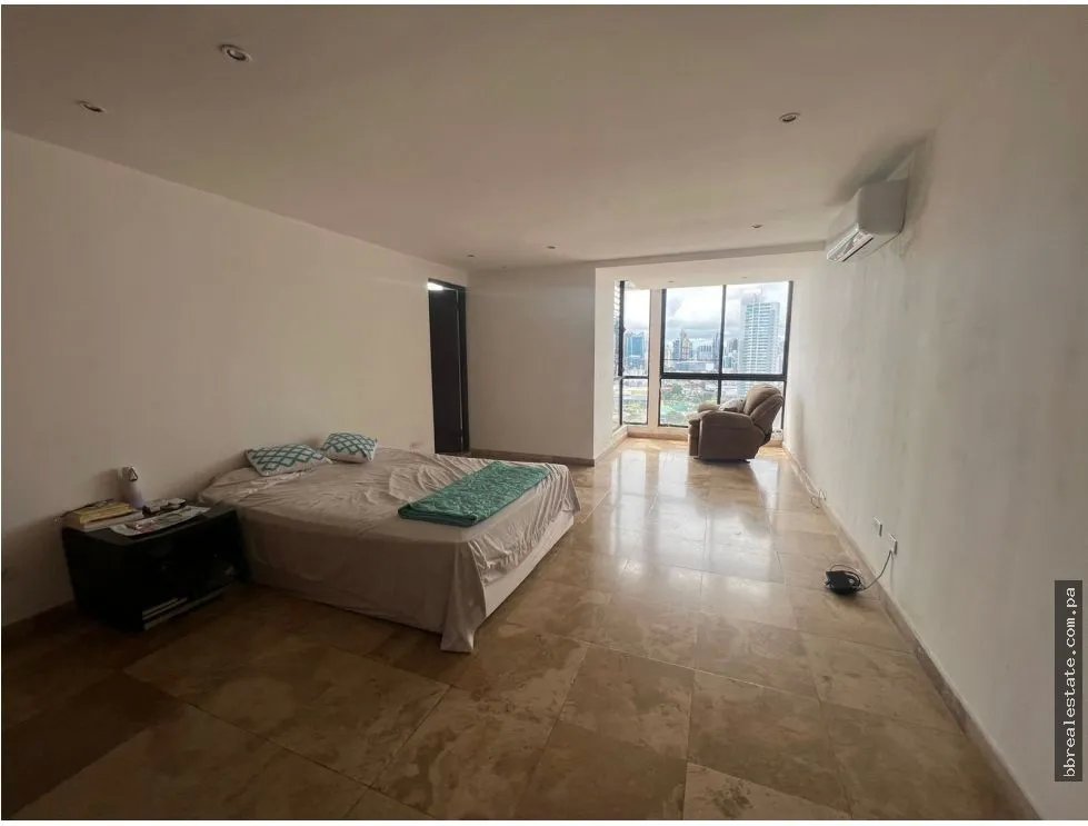 Venta de Penthouse en San Francisco, Ph Country Park Torre 2000