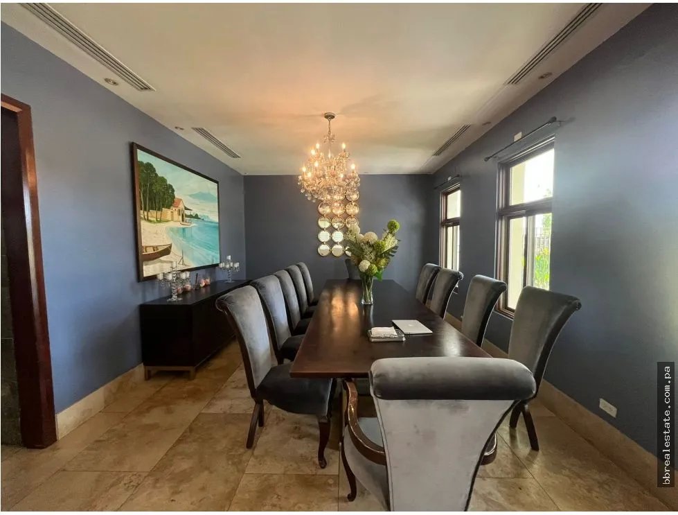 Single Family House for sale in Santa Maria
