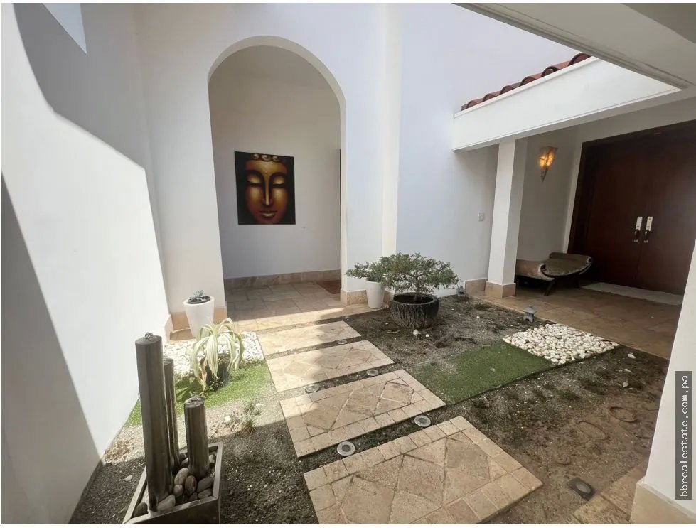 Venta de casa en Santa María, Fairway Estates