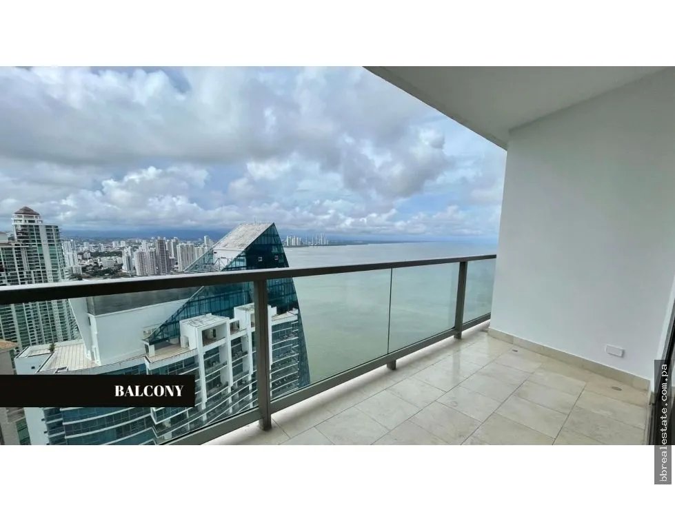 Apartment for sale in Punta Pacifica