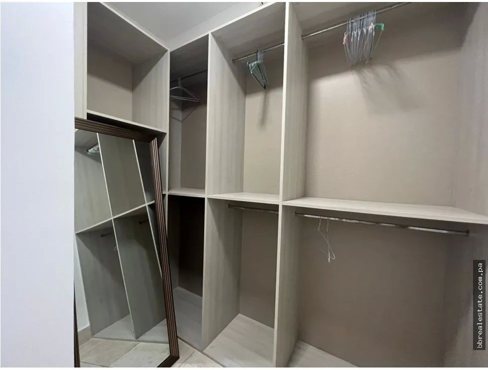 Alquiler de apartamento Amoblado en Paitilla, Ph Deluxe Residences