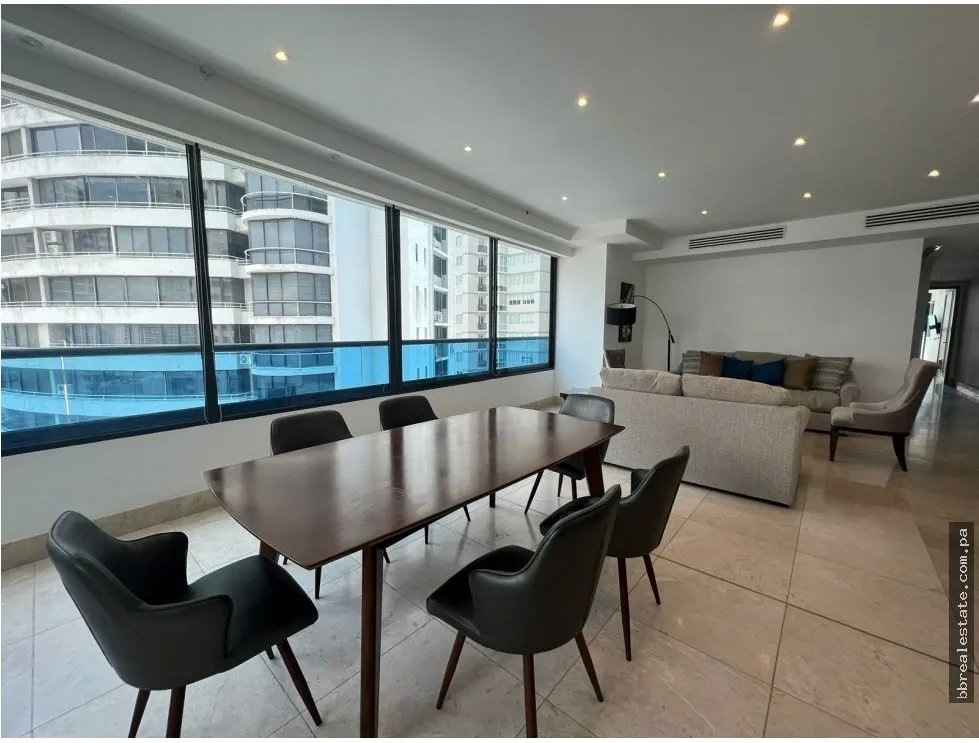 Apartment for rent in Punta Paitilla