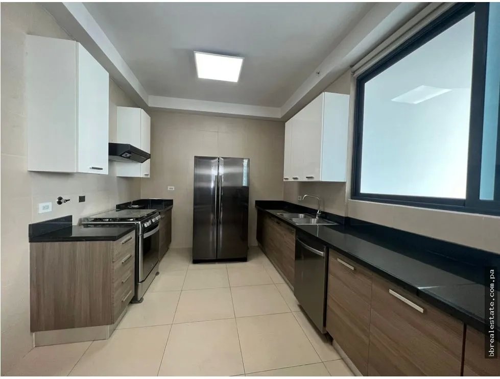 Alquiler de apartamento Amoblado en Paitilla, Ph Deluxes Residences
