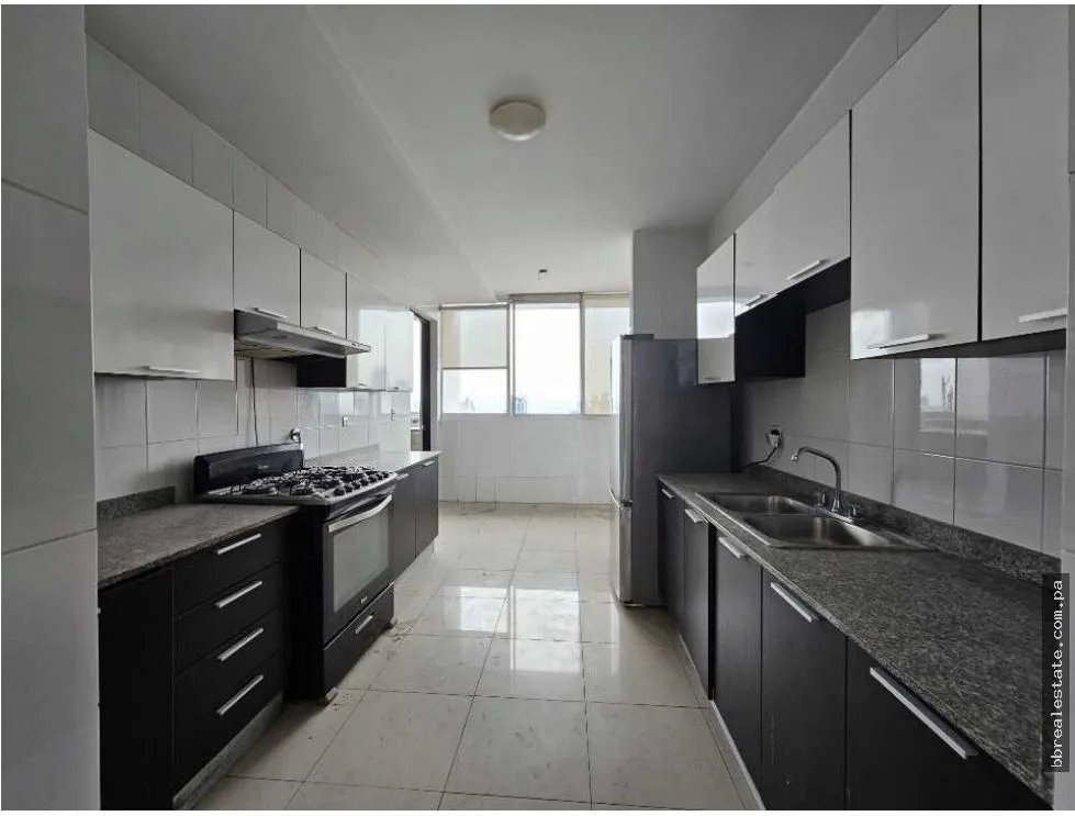 Venta de apartamento en el Cangrejo, Ph The  Forum