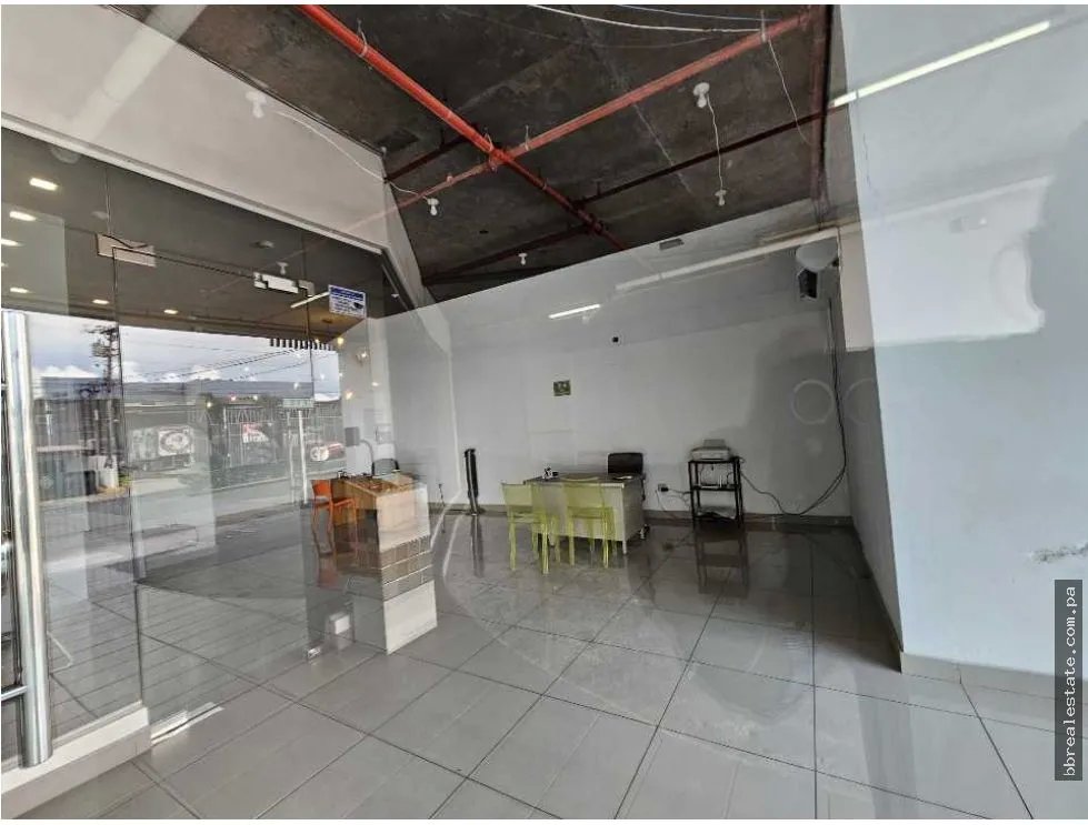 Venta de Local en Parque Lefevre