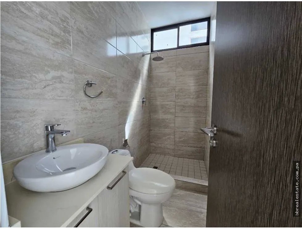 Apartment for sale in Parque Lefevre