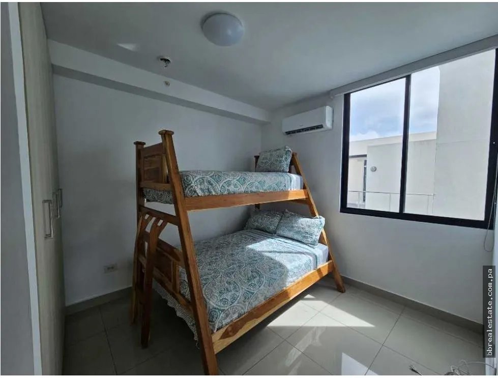 Apartment for sale in Parque Lefevre