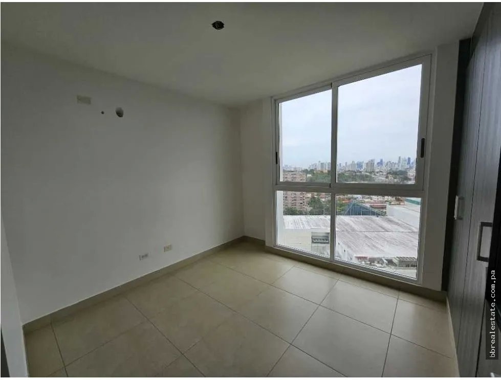 Apartment for sale in Condado del Rey