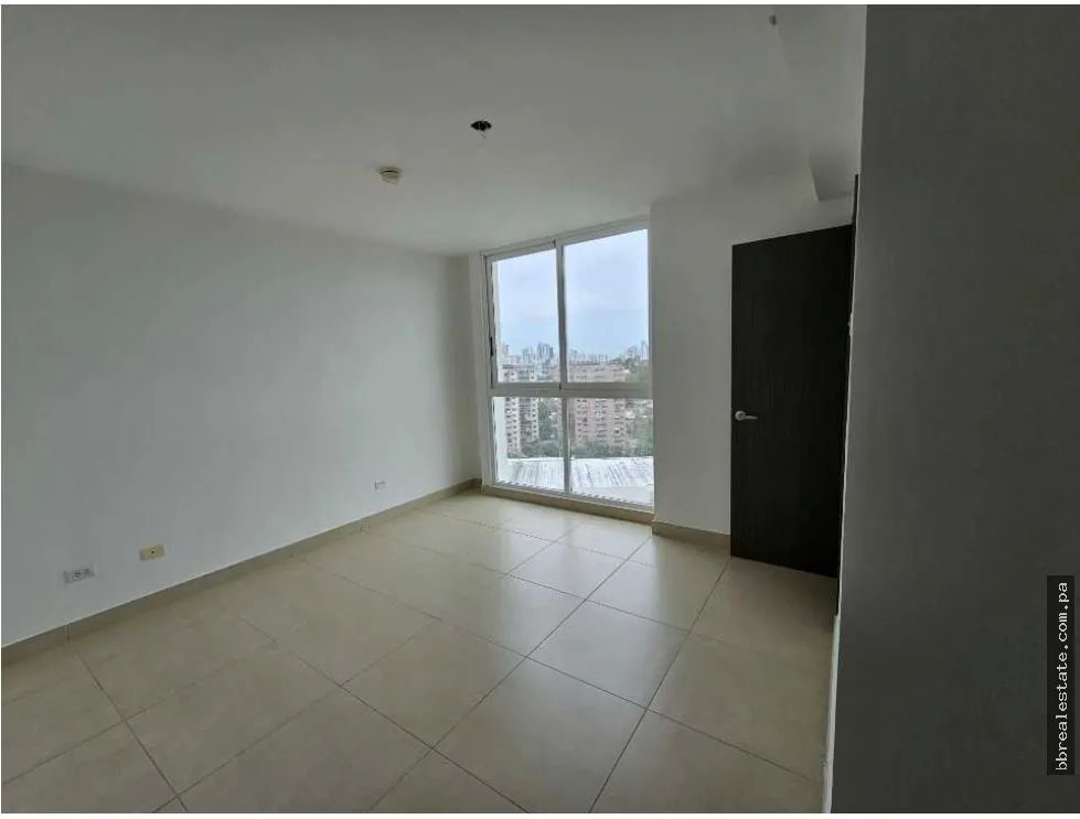 Venta de apartamento en Condado del Rey, Kings Park