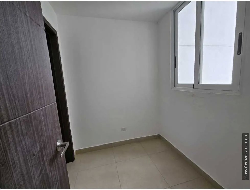 Venta de apartamento en Condado del Rey, Kings Park