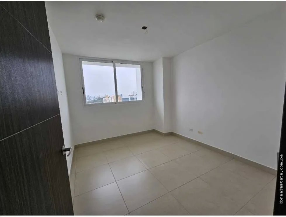 Venta de apartamento en Condado del Rey, Kings Park
