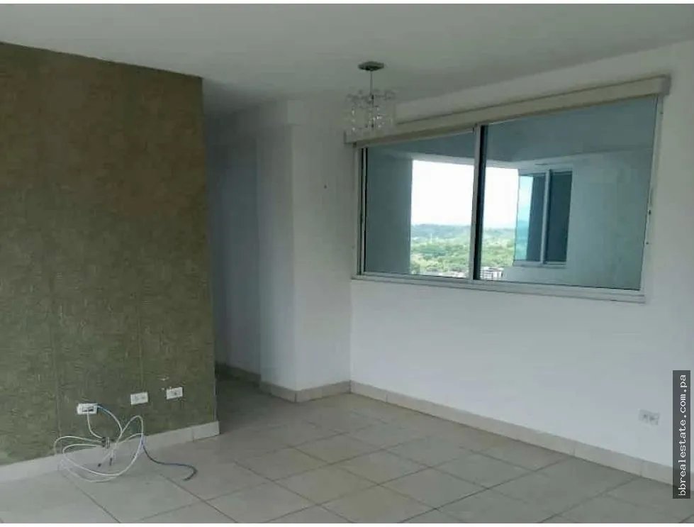 Apartment for sale in Edison Park