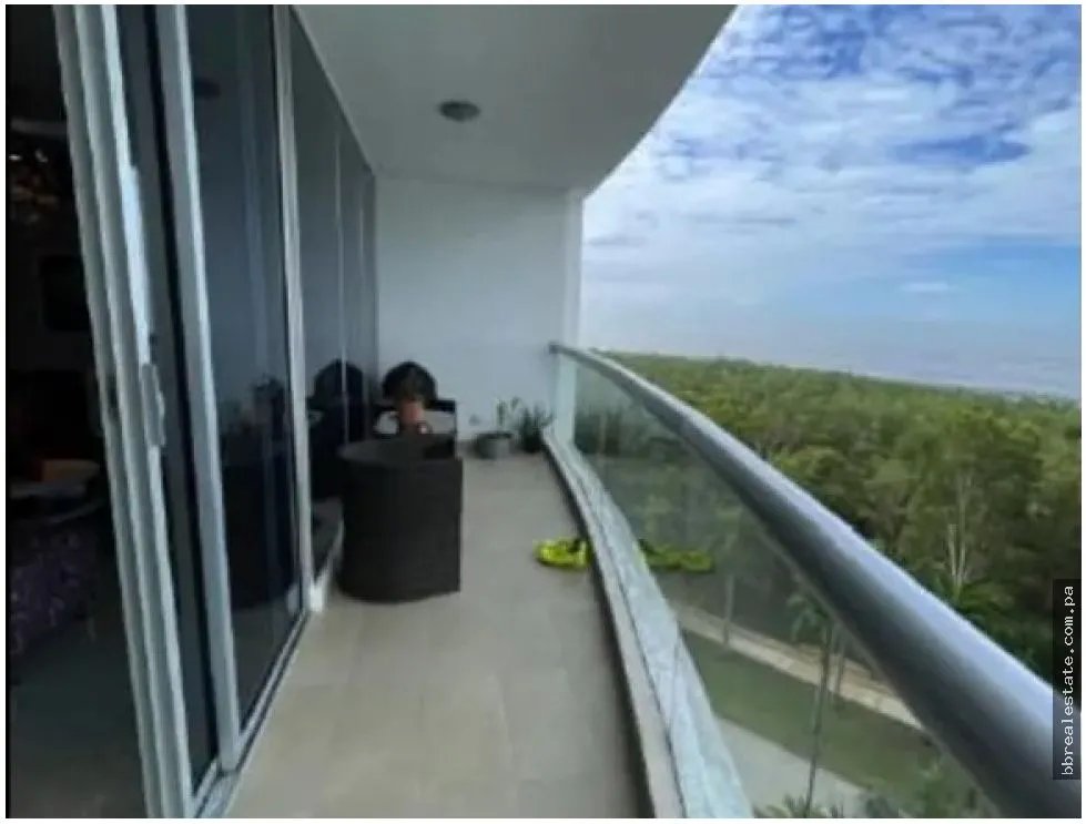Apartment for sale in Costa del Este