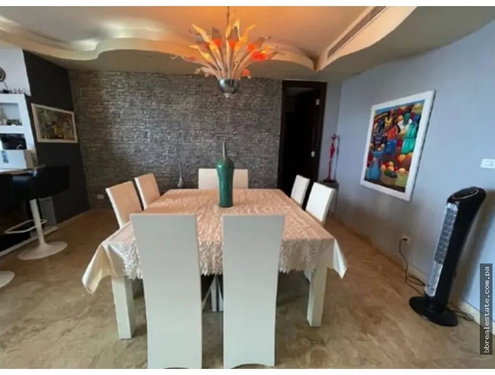Apartment for sale in Costa del Este