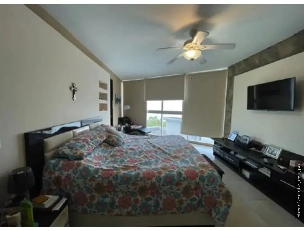 Apartment for sale in Costa del Este