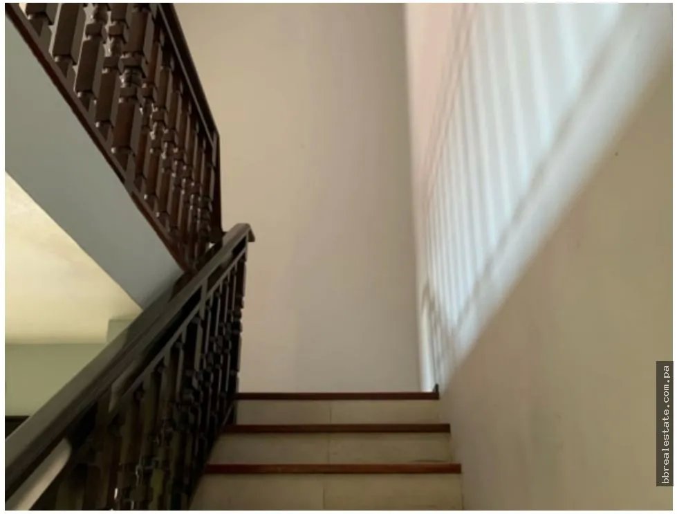 Venta de casa dúplex, La Alameda