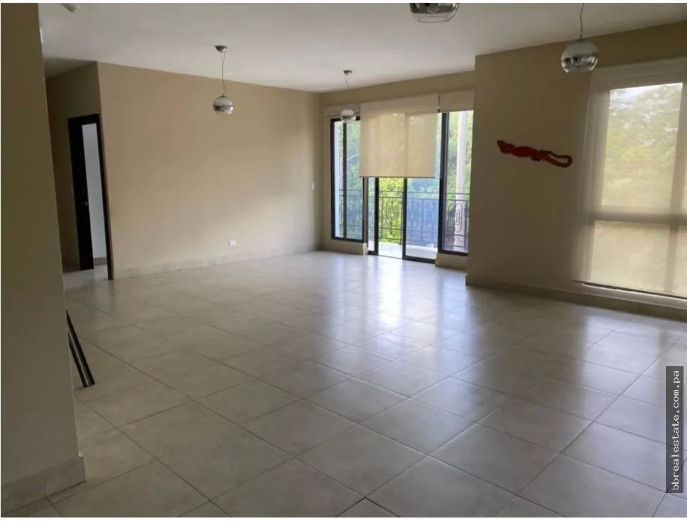 Venta de apartamento en Amador, PH Amador Heights