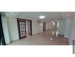 Apartment for sale in Marbella