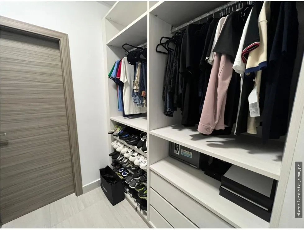 Venta de apartamento en Costa del Este, Ph Parkview
