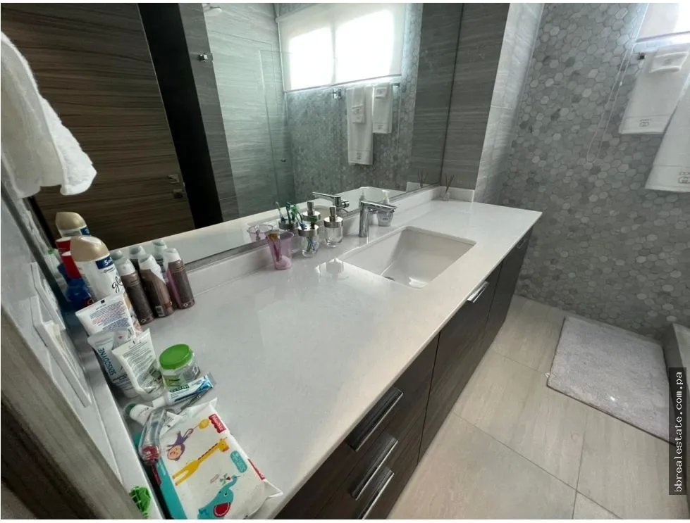 Venta de apartamento en Costa del Este, Ph Parkview