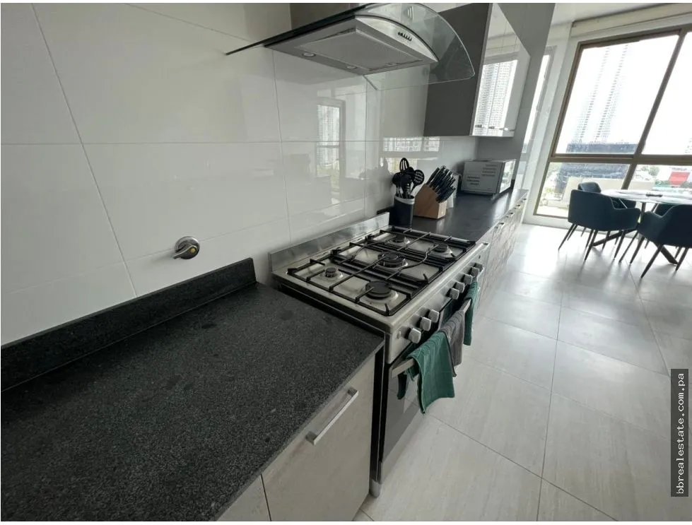 Venta de apartamento en Costa del Este, Ph Parkview
