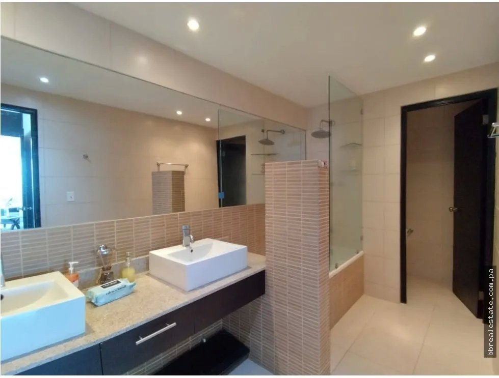 VENTA DE APARTAMENTO EN PLAYA BLANCA, PH FOUNDERS