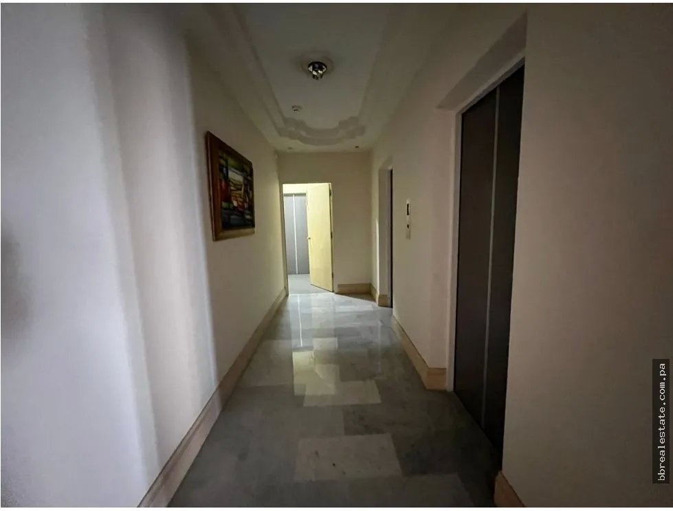 Venta de apartamento en Paitilla, Edificio Regent