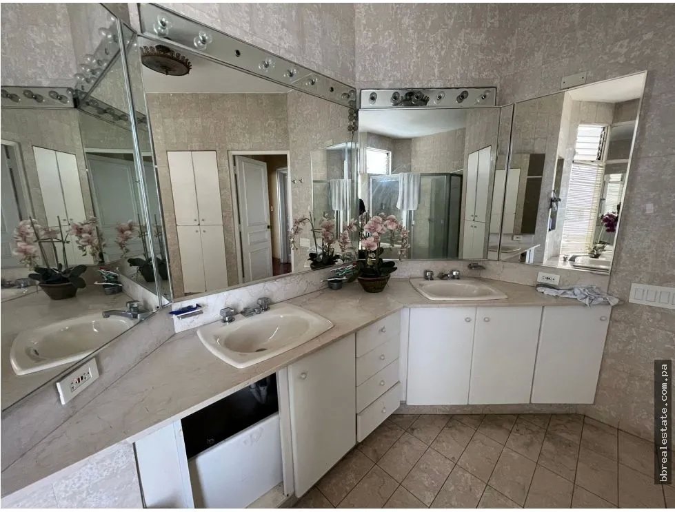 Venta de apartamento en Paitilla, Edificio Regent