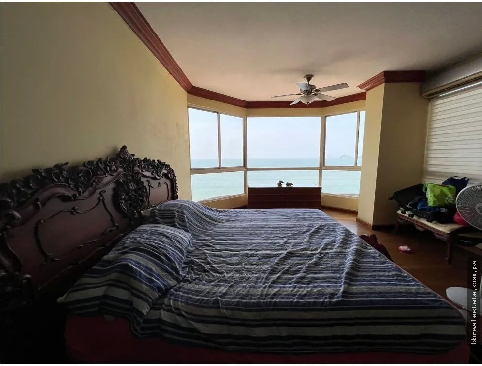 Venta de apartamento en Paitilla, Edificio Regent