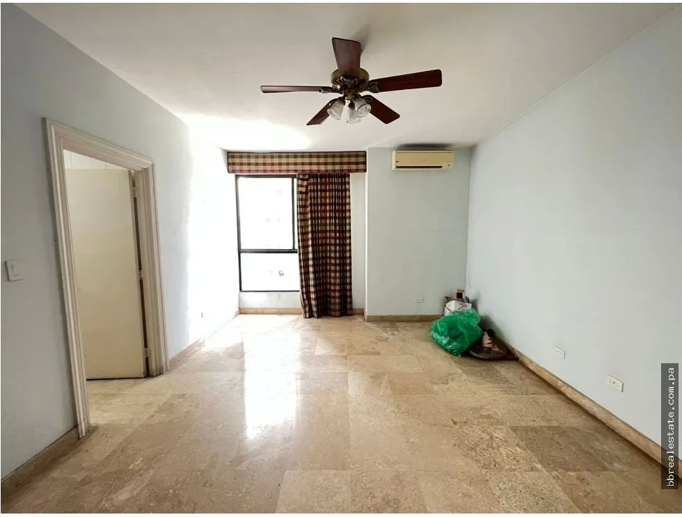 Venta de apartamento en Paitilla, Edificio Regent