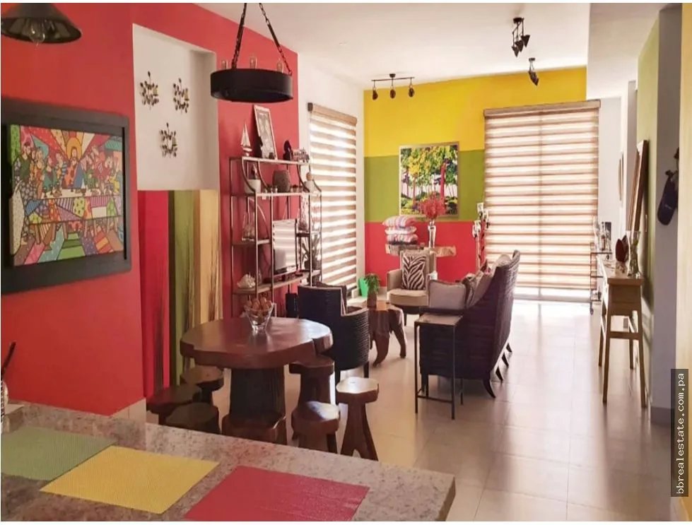 SE VENDE APARTAMENTO EN SAN CARLOS , VISTA MAR PH ISLAMAR