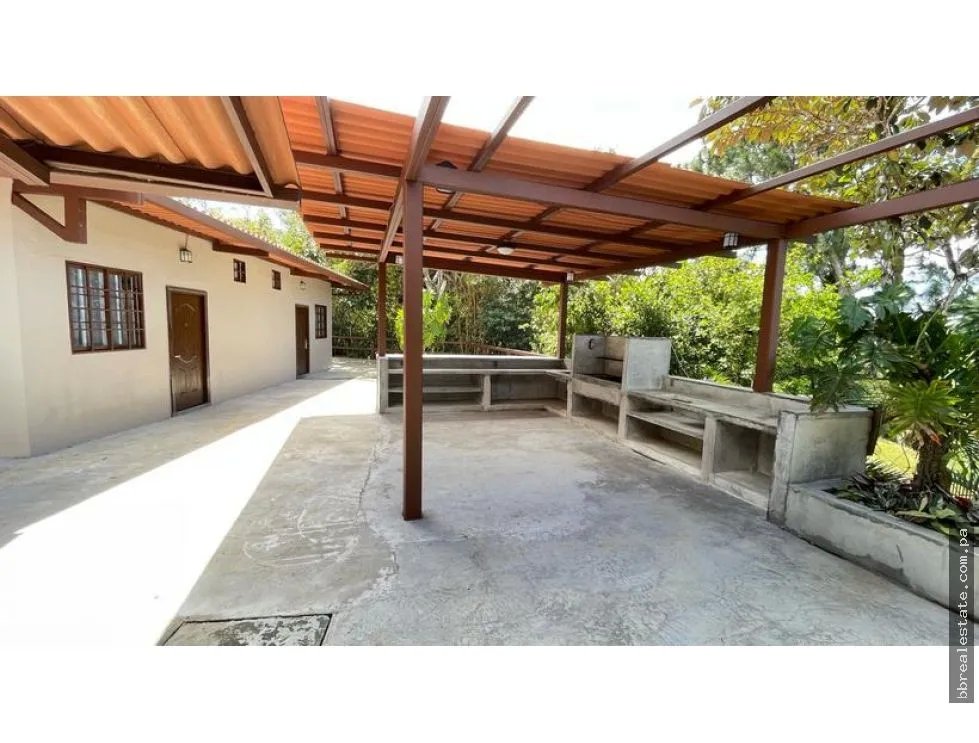 SE VENDE CASA DE CAMPO EN ALTOS DE CAMPANA