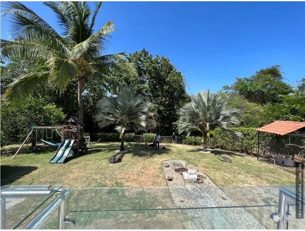 VENTA DE CASA DE PLAYA EN CORONADO