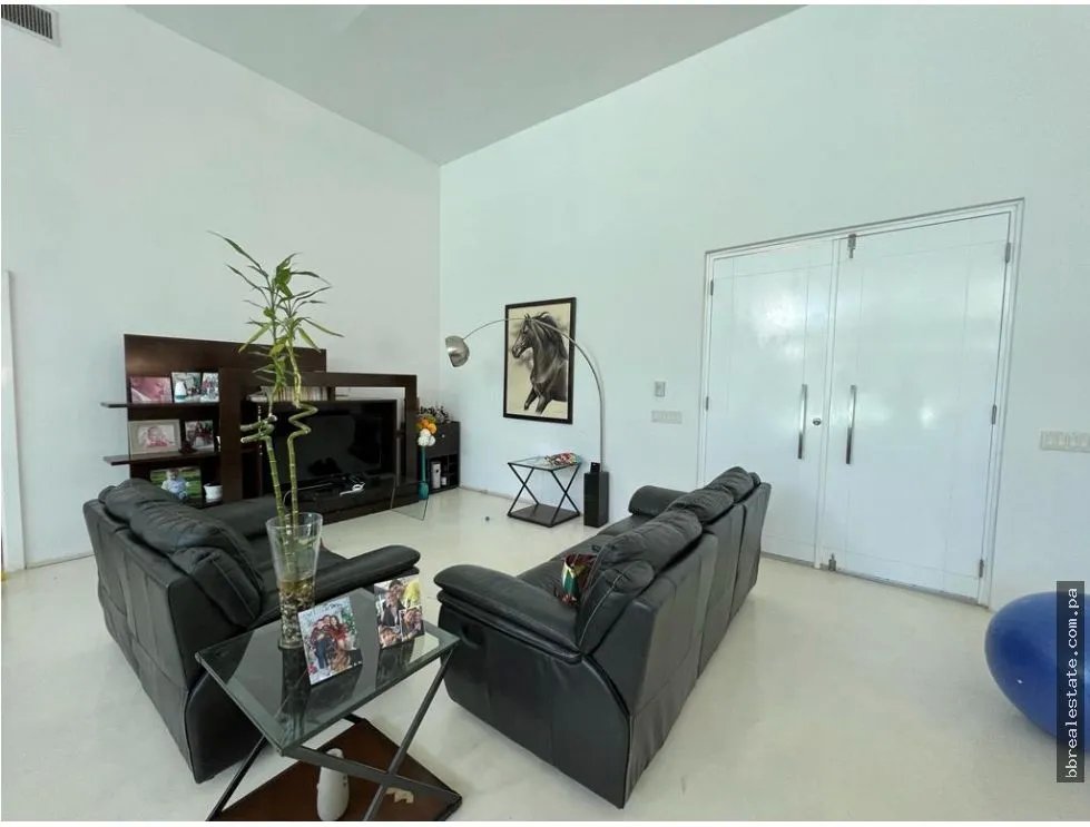 VENTA DE CASA DE PLAYA EN CORONADO