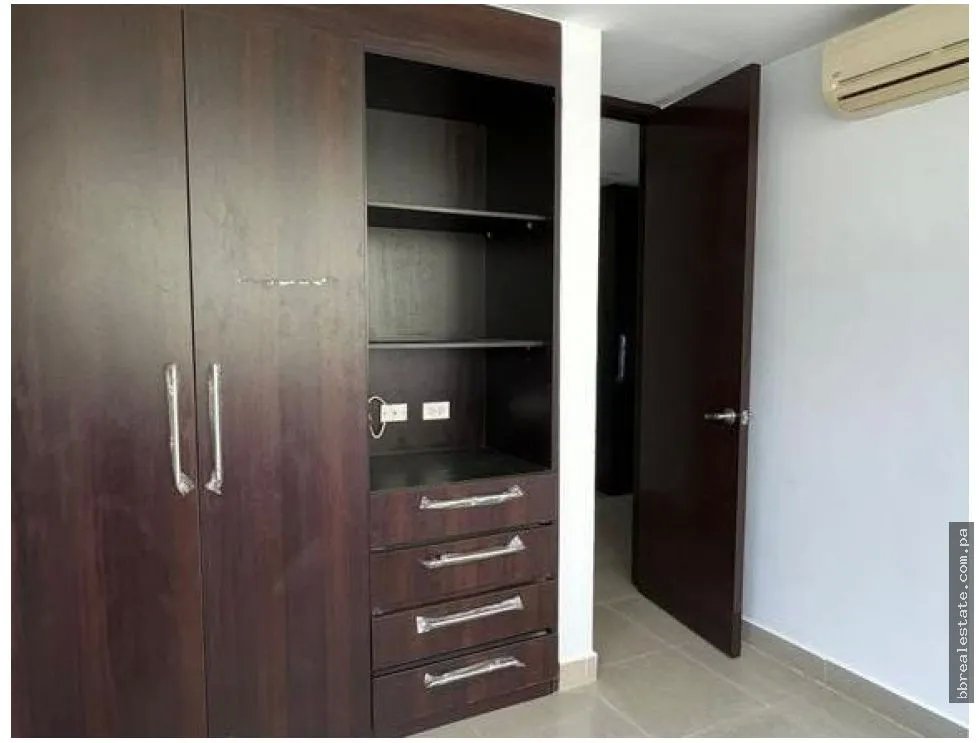 ALQUILER DE  APARTAMENTO EN COSTA DEL ESTE, PH PIJAO