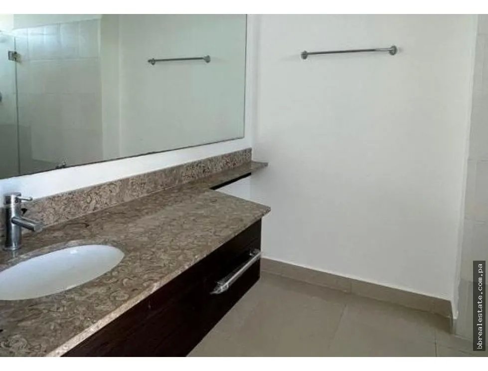 ALQUILER DE  APARTAMENTO EN COSTA DEL ESTE, PH PIJAO