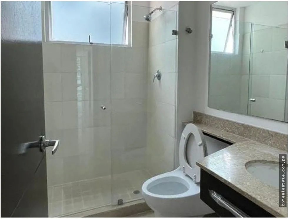 ALQUILER DE  APARTAMENTO EN COSTA DEL ESTE, PH PIJAO